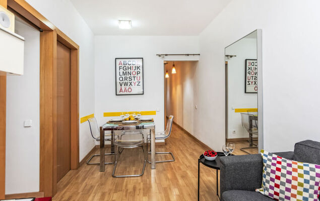 Sants-Montjuïc: Avenida Madrid - Photo 9