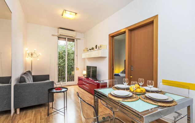 Sants-Montjuïc: Avenida Madrid - Photo 10